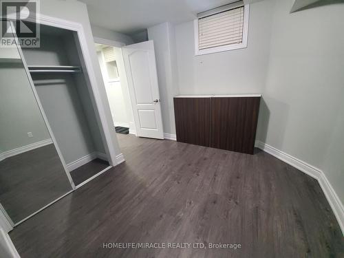 868 Oasis Drive N, Mississauga, ON - Indoor Photo Showing Other Room