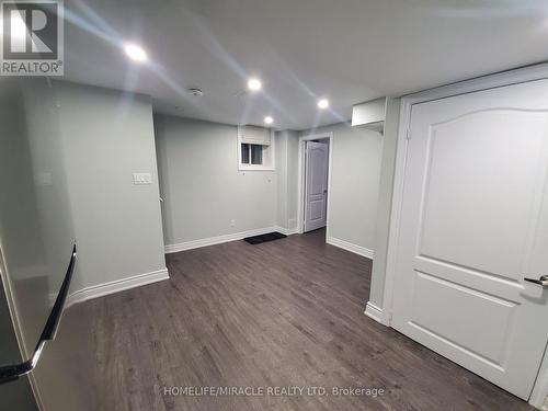 868 Oasis Drive N, Mississauga, ON - Indoor Photo Showing Basement