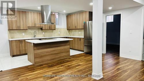 Bsmnt - 5 Valleyway Drive, Brampton, ON - Indoor Photo Showing Kitchen