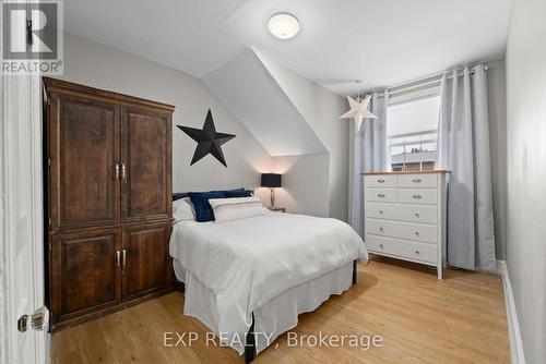 251 King Street, Quinte West, ON - Indoor Photo Showing Bedroom