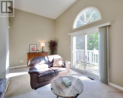 17 - 131 Traynor Avenue, Kitchener, ON - Indoor Photo Showing Living Room