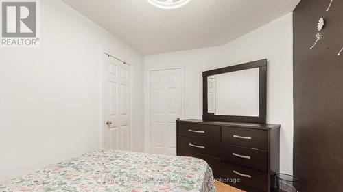 18 Gore Valley Trail, Brampton, ON - Indoor Photo Showing Bedroom