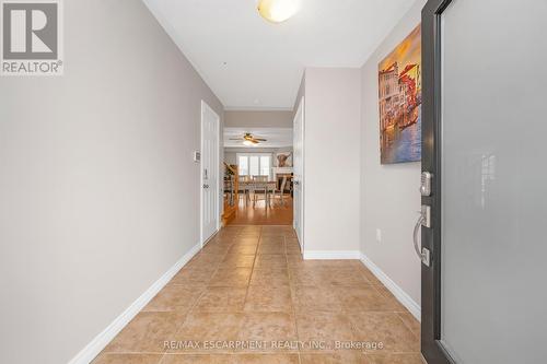 44 Pelech Crescent, Hamilton, ON - Indoor Photo Showing Other Room