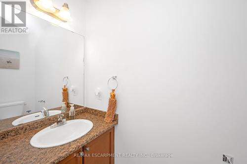 44 Pelech Crescent, Hamilton, ON - Indoor Photo Showing Other Room