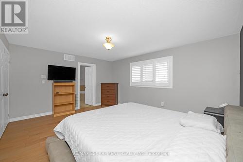 44 Pelech Crescent, Hamilton, ON - Indoor Photo Showing Bathroom