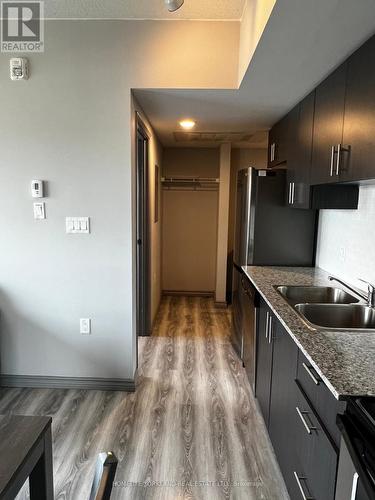 G613 - 275 Larch Street, Waterloo, ON - Indoor Photo Showing Kitchen With Double Sink