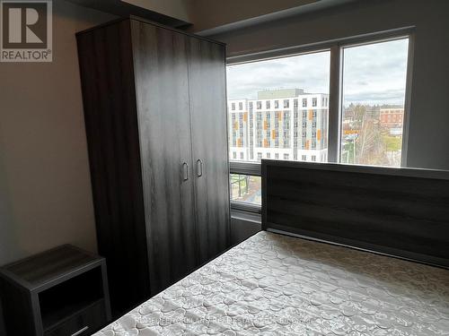 G613 - 275 Larch Street, Waterloo, ON - Indoor Photo Showing Bedroom