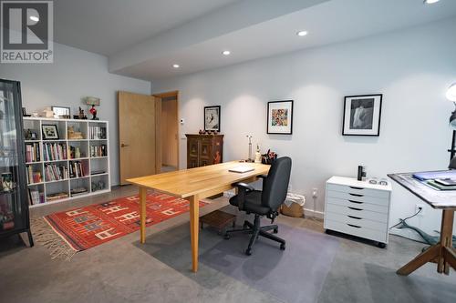 988  3A Highway, Nelson, BC - Indoor Photo Showing Office