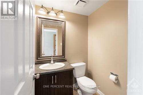 58 Townsend Drive, Ottawa, ON - Indoor Photo Showing Bathroom