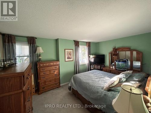 24 - 65 Dorchester Boulevard, St. Catharines, ON - Indoor Photo Showing Bedroom