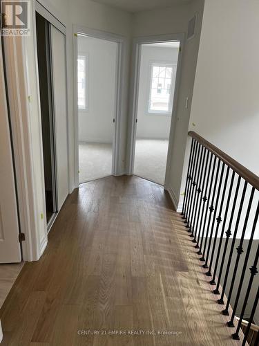 55 Selection Heights, Thorold, ON - Indoor Photo Showing Other Room