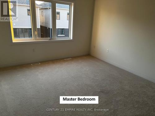 55 Selection Heights, Thorold, ON - Indoor Photo Showing Other Room