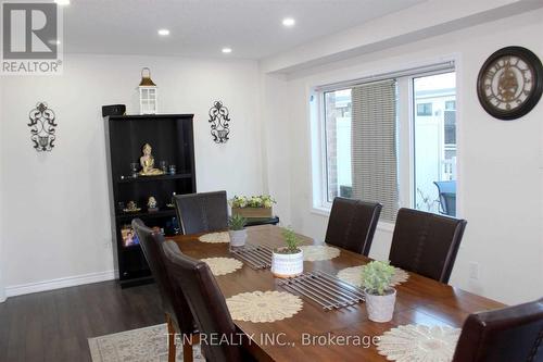 208 Ellen Davidson Drive, Oakville, ON - Indoor Photo Showing Dining Room