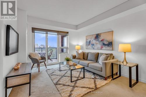 1017 - 61 Heintzman Street, Toronto, ON - Indoor Photo Showing Living Room