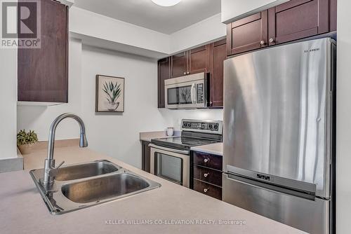 1017 - 61 Heintzman Street, Toronto, ON - Indoor Photo Showing Kitchen With Double Sink