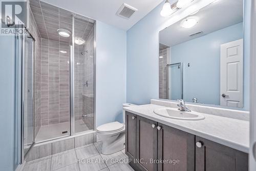 53 St Ives Crescent, Whitby, ON - Indoor Photo Showing Bathroom