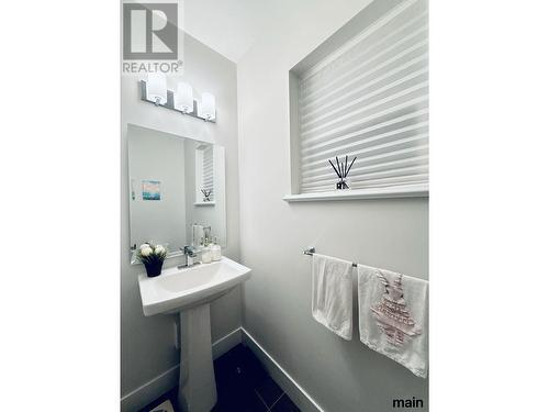 10325 Wynnyk Way, Maple Ridge, BC - Indoor Photo Showing Bathroom