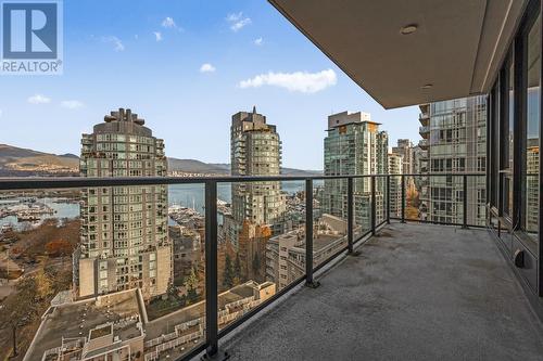 130X 620 Cardero Street, Vancouver, BC - Outdoor With View