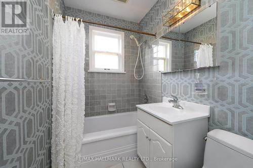 93 Gwendolen Crescent, Toronto, ON - Indoor Photo Showing Bathroom