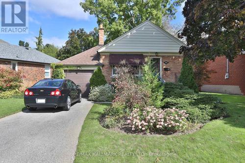 93 Gwendolen Crescent, Toronto, ON - Outdoor