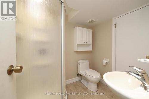 93 Gwendolen Crescent, Toronto, ON - Indoor Photo Showing Bathroom