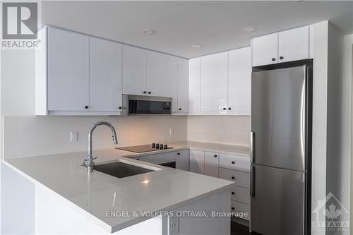 804 - 180 George Street, Ottawa, ON - Indoor Photo Showing Kitchen With Stainless Steel Kitchen With Upgraded Kitchen