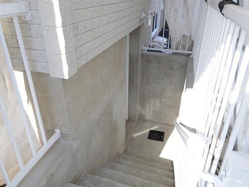 Escalier - 6110 Rue Brodeur, Brossard, QC - 