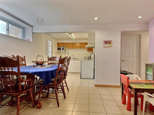 Logement - 6110 Rue Brodeur, Brossard, QC - Indoor Photo Showing Dining Room