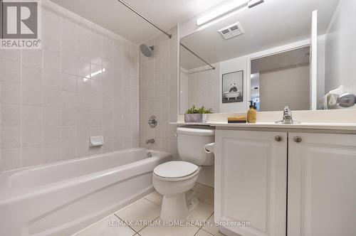 202 - 35 Finch Avenue E, Toronto, ON - Indoor Photo Showing Bathroom