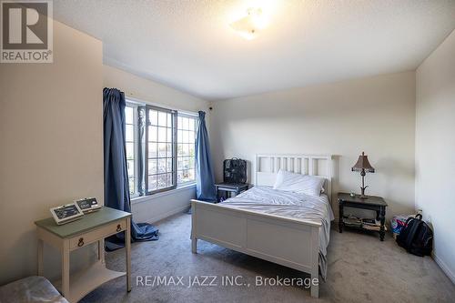 517 Old Harwood Avenue, Ajax (Central), ON - Indoor Photo Showing Bedroom