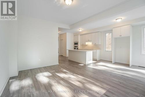 1440 Rose Way, Milton, ON - Indoor Photo Showing Kitchen