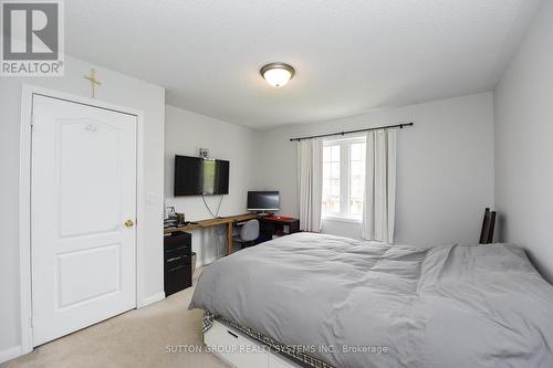 92 - 620 Ferguson Drive, Milton, ON - Indoor Photo Showing Bedroom