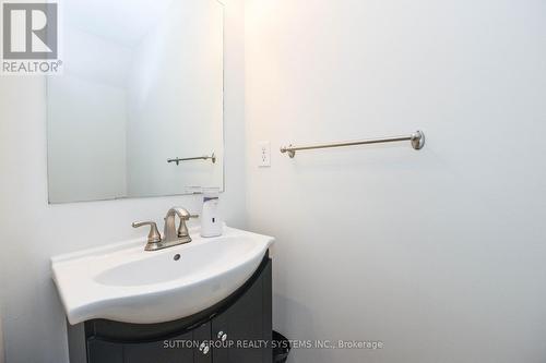 92 - 620 Ferguson Drive, Milton, ON - Indoor Photo Showing Bathroom