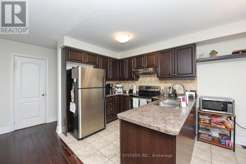 92 - 620 Ferguson Drive, Milton, ON - Indoor Photo Showing Kitchen