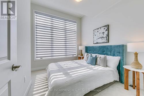 1488 Yellow Rose Circle, Oakville, ON - Indoor Photo Showing Bedroom