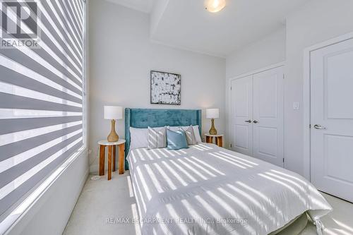 1488 Yellow Rose Circle, Oakville, ON - Indoor Photo Showing Bedroom