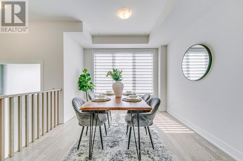 1488 Yellow Rose Circle, Oakville, ON - Indoor Photo Showing Dining Room