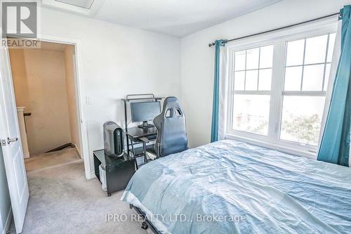 1541 Gainer Crescent, Milton, ON - Indoor Photo Showing Bedroom