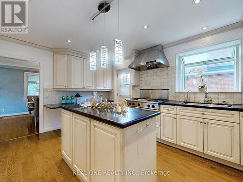 6 Morewood Crescent, Toronto, ON - Indoor Photo Showing Kitchen With Upgraded Kitchen