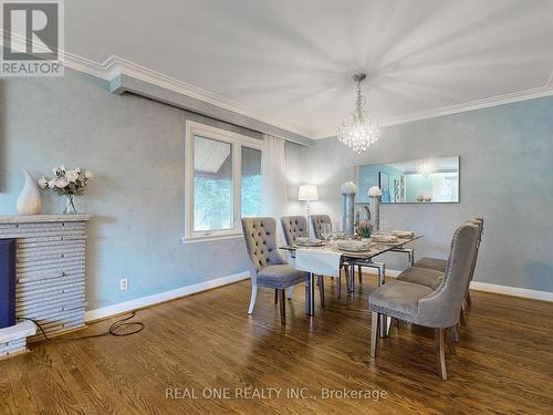 6 Morewood Crescent, Toronto, ON - Indoor Photo Showing Dining Room