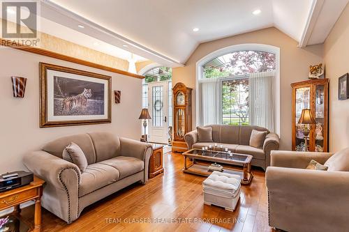 69375 Victoria Drive, South Huron (Centralia), ON - Indoor Photo Showing Living Room