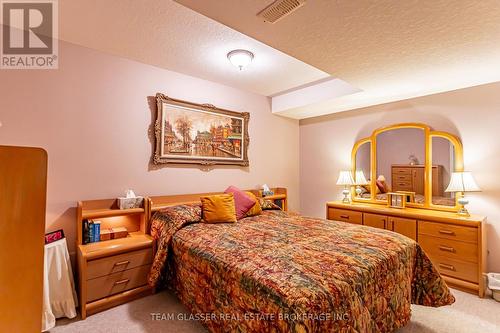 69375 Victoria Drive, South Huron (Centralia), ON - Indoor Photo Showing Bedroom