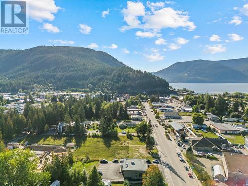 433 Main Street, Sicamous, BC 