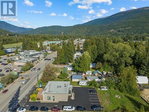 433 Main Street, Sicamous, BC 