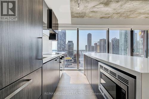 2004 - 60 Colborne Street, Toronto, ON - Indoor Photo Showing Kitchen With Upgraded Kitchen