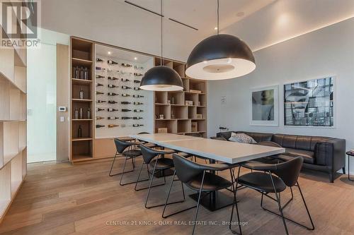 3209 - 5 Soudan Avenue, Toronto, ON - Indoor Photo Showing Dining Room