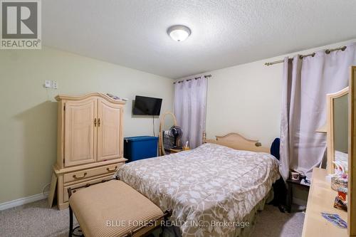 8 Elgin Street, Newbury, ON - Indoor Photo Showing Bedroom