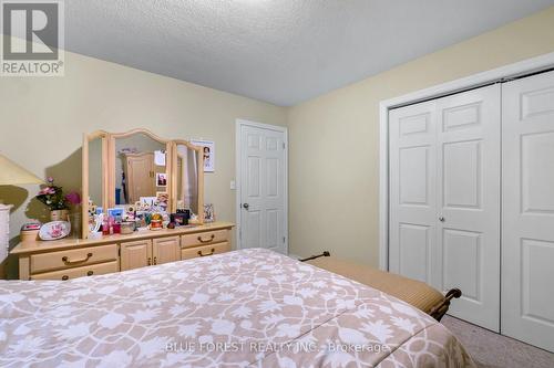 8 Elgin Street, Newbury, ON - Indoor Photo Showing Bedroom