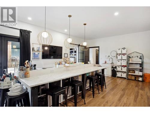 2137 Carmi Road, Penticton, BC - Indoor Photo Showing Dining Room