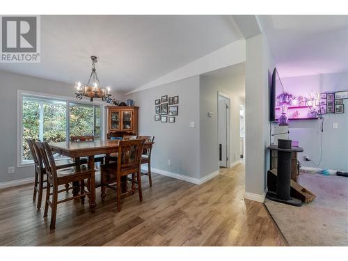 668 Mobley Road, Tappen, BC - Indoor Photo Showing Dining Room